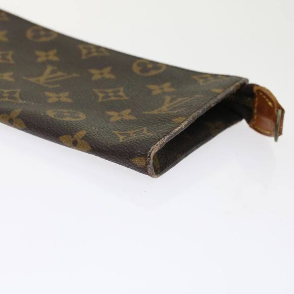 LOUIS VUITTON Monogram Bucket GM Pouch Accessory Pouch LV Auth 49150 - Picture 7 of 16